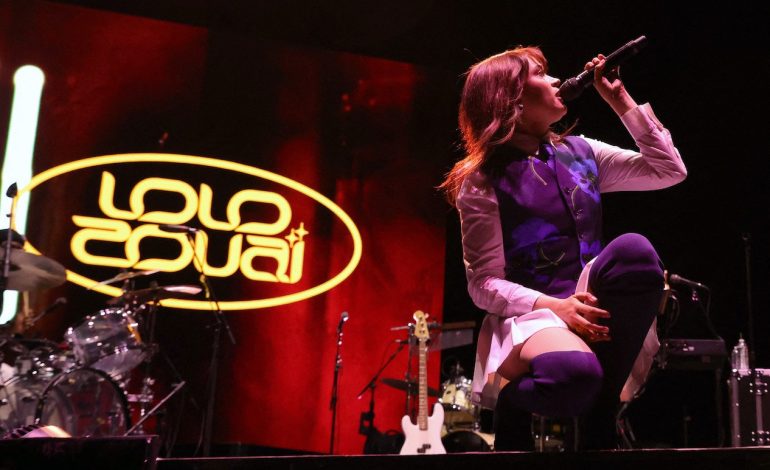 French-Algerian singer Lolo Zouai to release new album