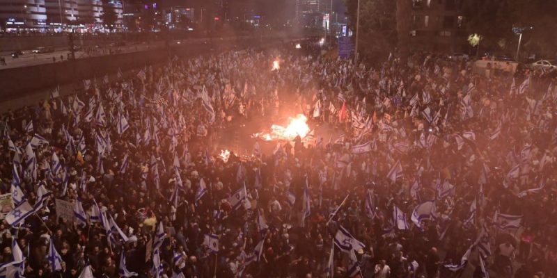 Israel: Netanyahu Delays Judicial Reforms – But Fault-Lines Threaten Future of Democracy