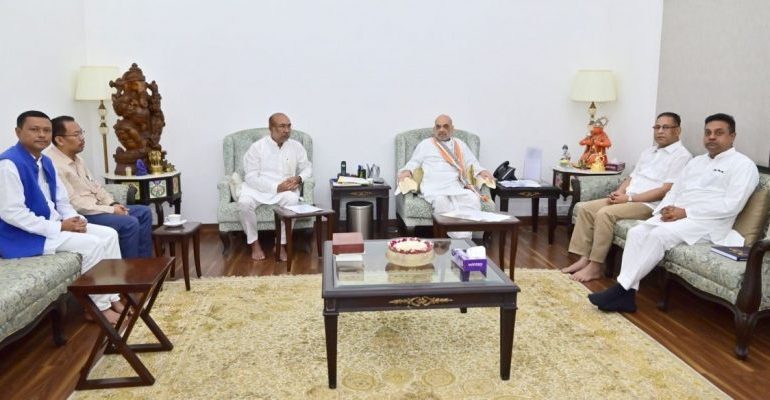 Manipur CM Meets Amit Shah, Says ‘We Will Reach Out to Everyone, Including Kukis’
