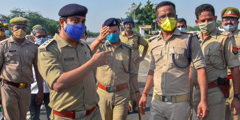 UP Police to Use Hindu Lunar Calendar to Track Crime, Claim Spurt in Crime on ‘Darker Nights’