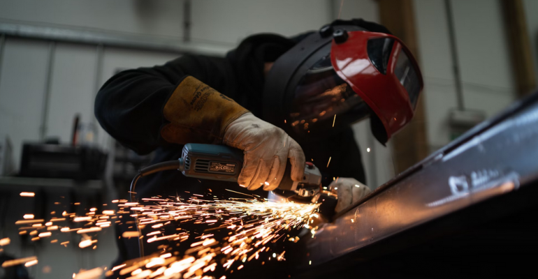 GDP Surges by 8.4% in Q3 of FY24 but GVA Remains at 6.5%; Experts Say Gap Due to Strong Tax Quarter