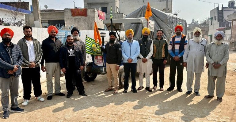 Talks With Union Ministers Inconclusive, Farmers Stick With Plan to March to Delhi